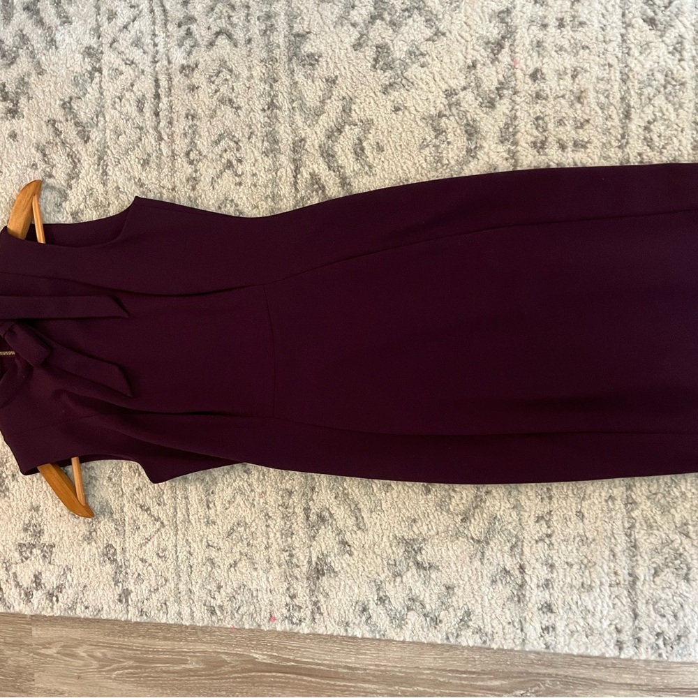 Calvin Klein crepe bow sheath dress. Plum purple. Size 2.